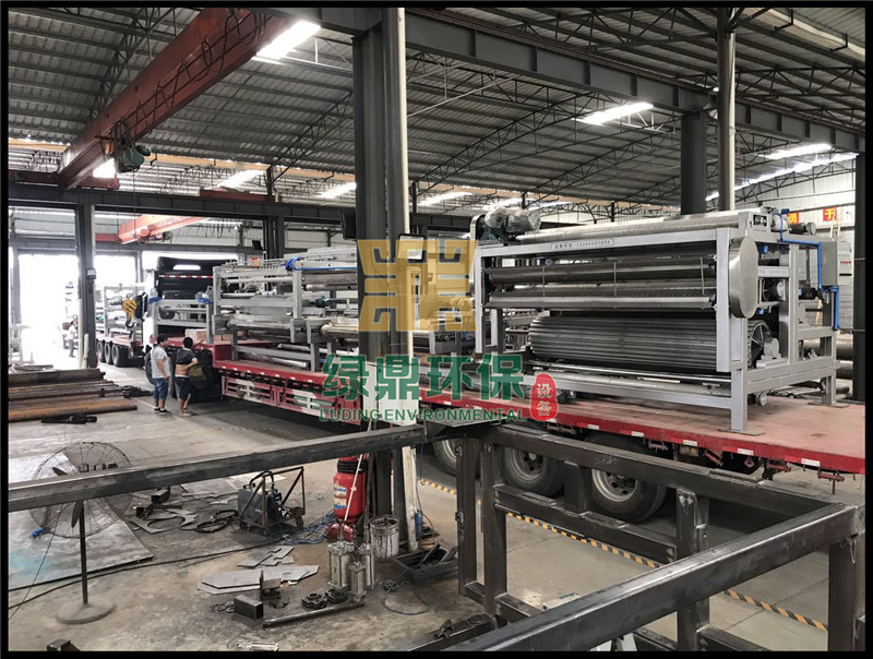 帶式壓濾機應用昌樂污泥處理項目